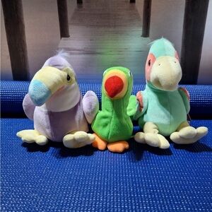 Colorful Plush Parrot precious moments tender tales